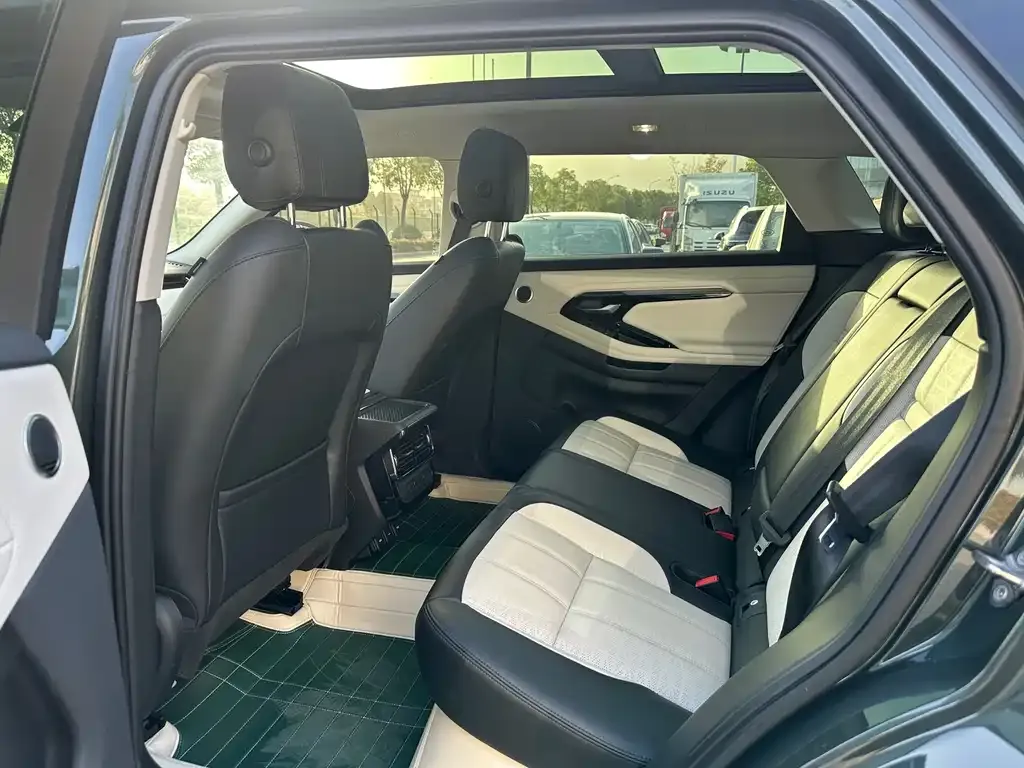 Land Rover Evoque — фото 5