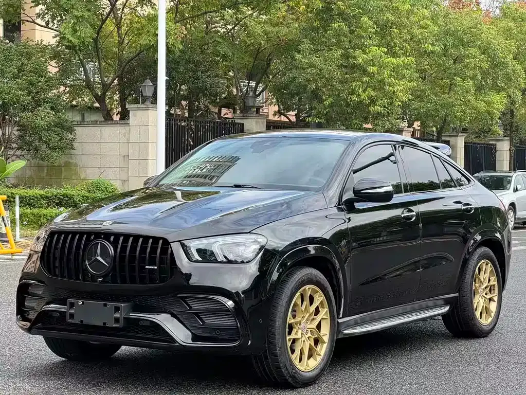 Mercedes-Benz GLE — фото 1