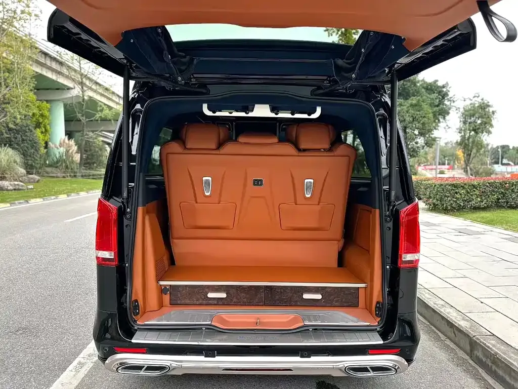 Mercedes-Benz Vito — фото 9