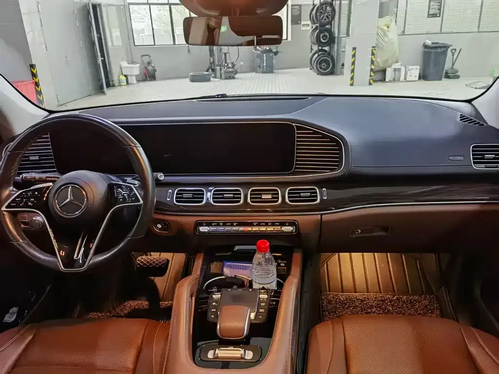 Mercedes-Benz GLE — фото 8