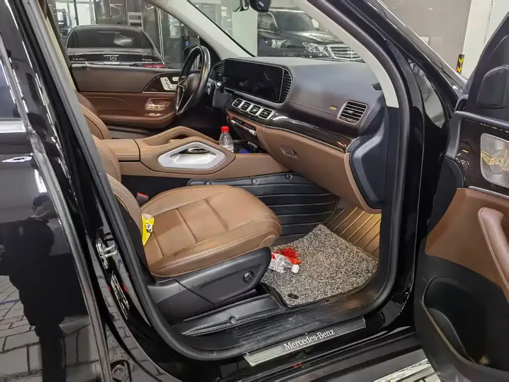 Mercedes-Benz GLE — фото 9