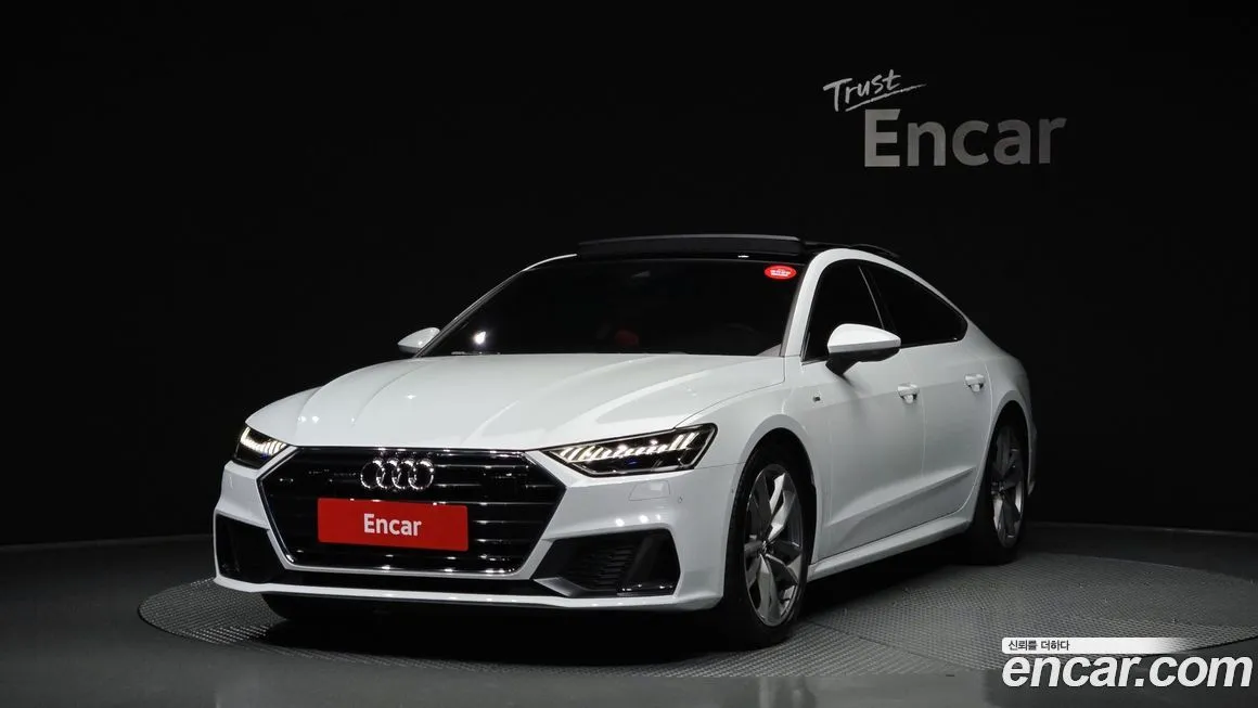 Audi A7 — фото 1