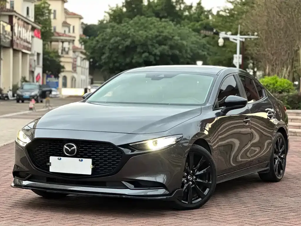 Mazda 3 Axela — фото 1