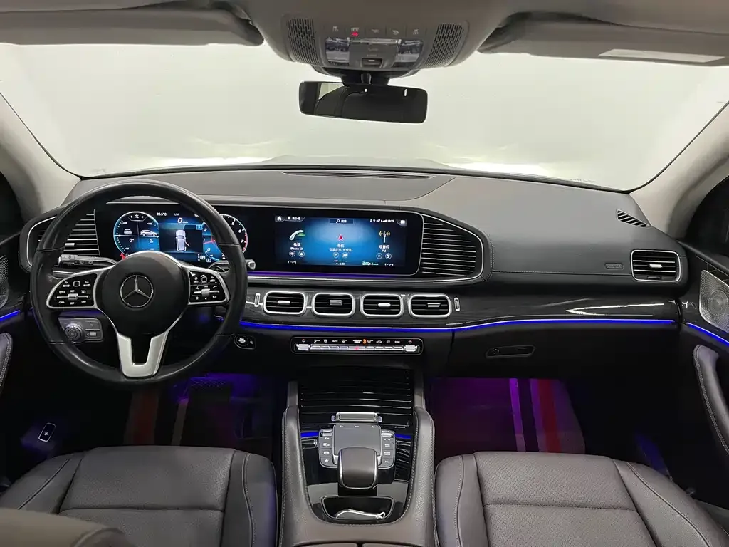 Mercedes-Benz GLE — фото 7