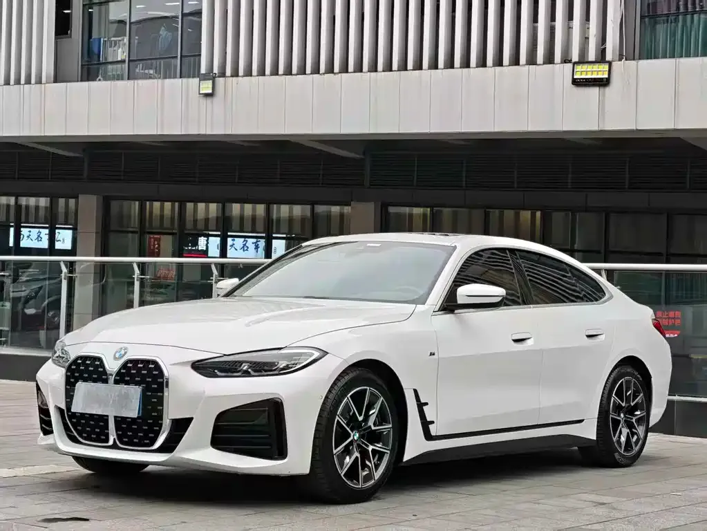 BMW 4 Series — фото 1