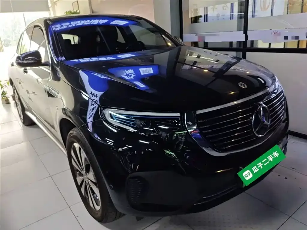 Mercedes-Benz EQC — фото 4