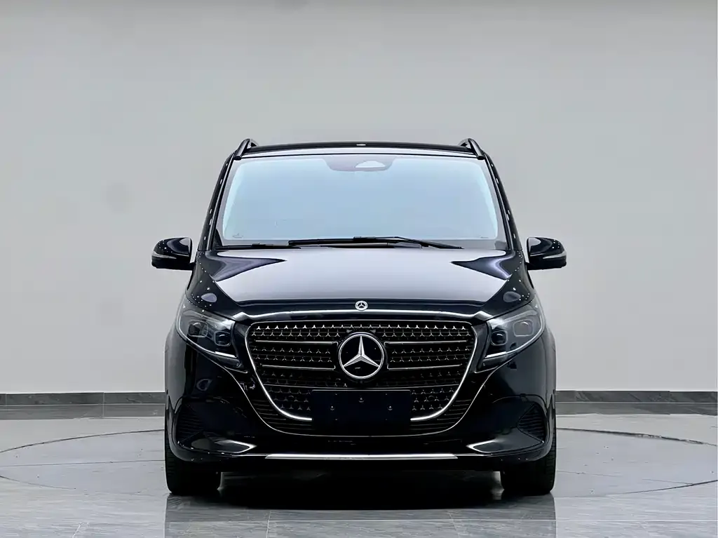 Mercedes-Benz V-Class — фото 2