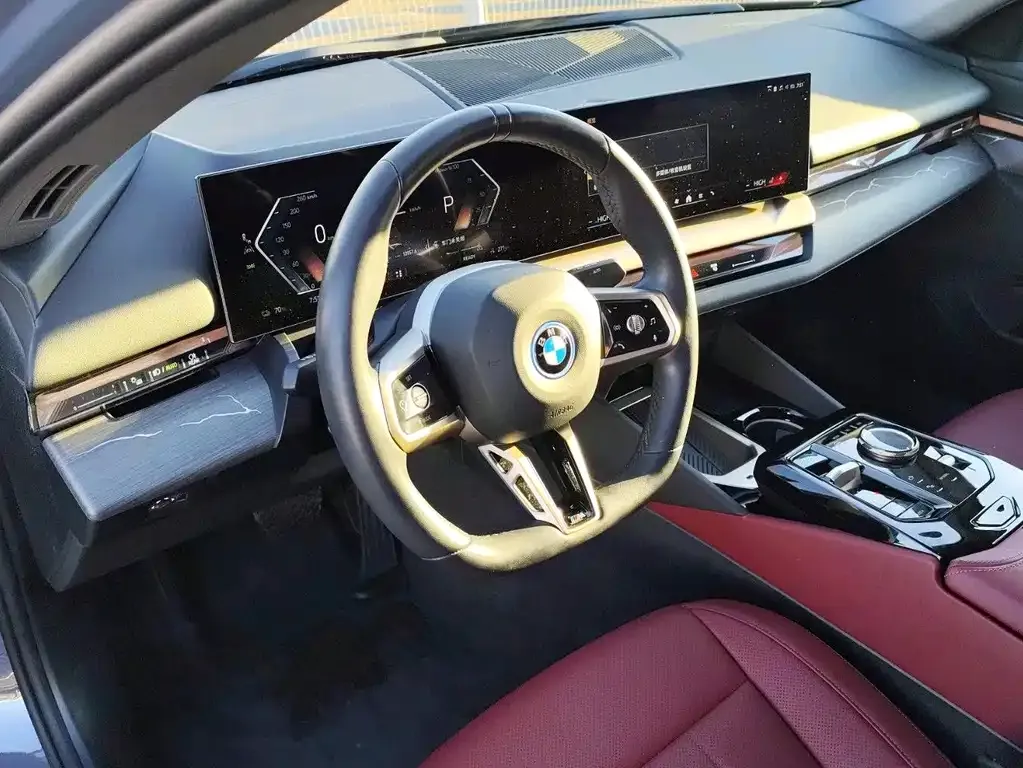 BMW i5 — фото 7