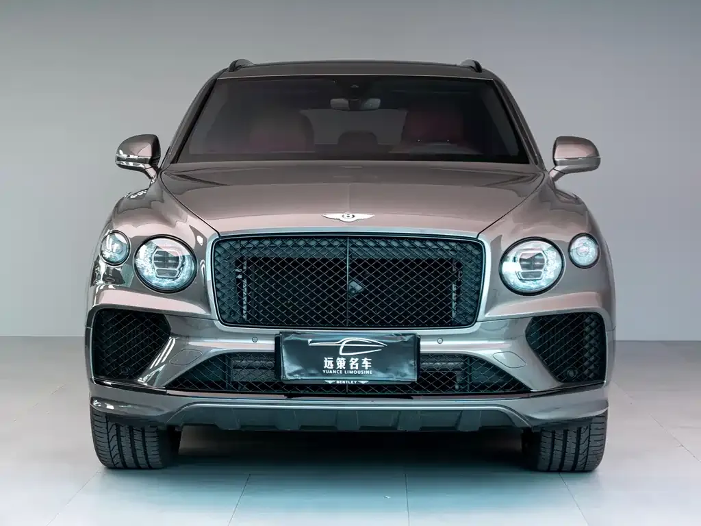 Bentley Bentayga — фото 1