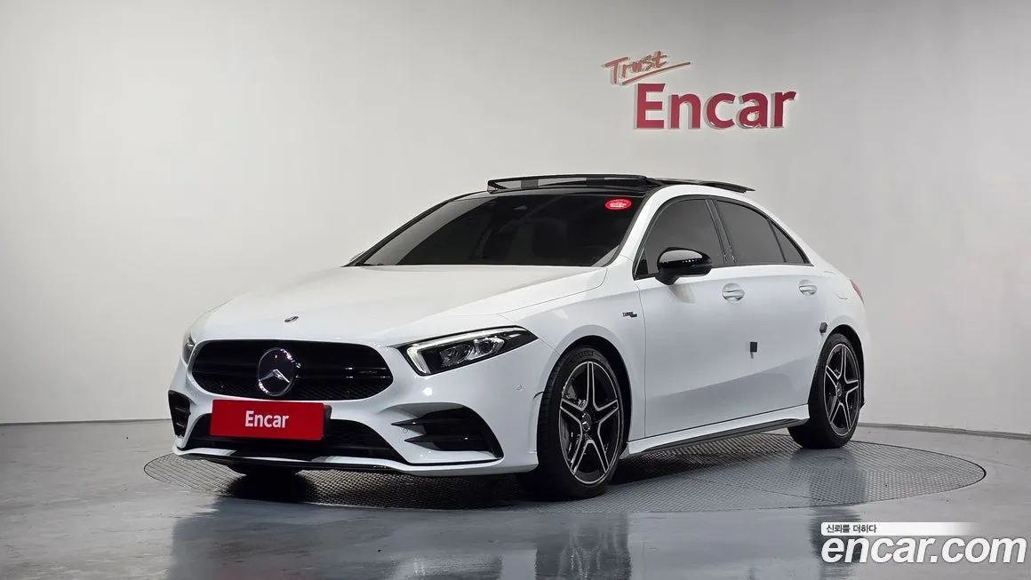 Mercedes-Benz A-Class — фото 1