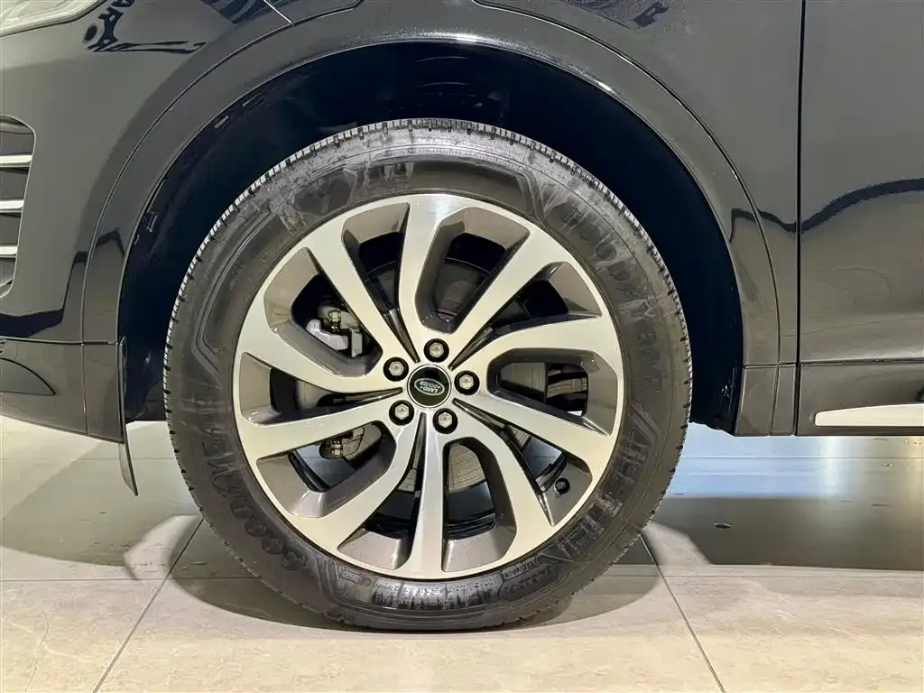 Land Rover Discovery Sport — фото 9