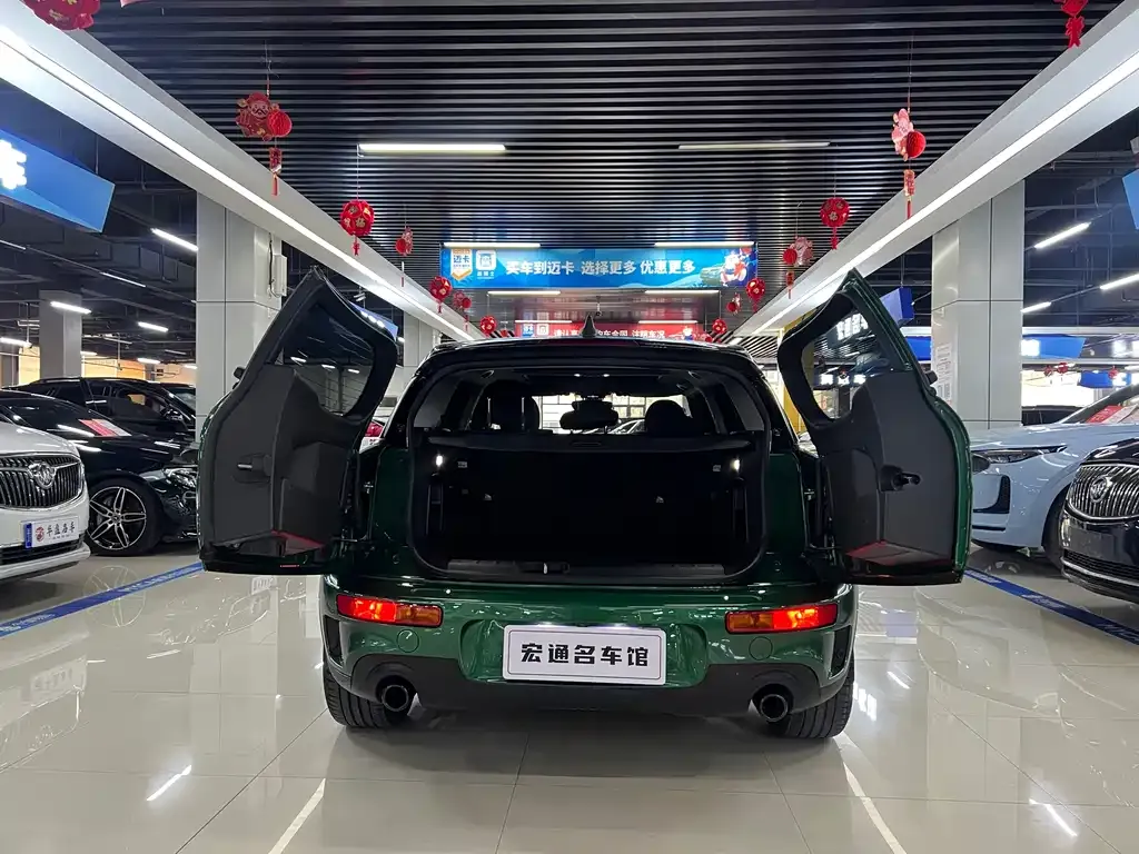 MINI Clubman — фото 10