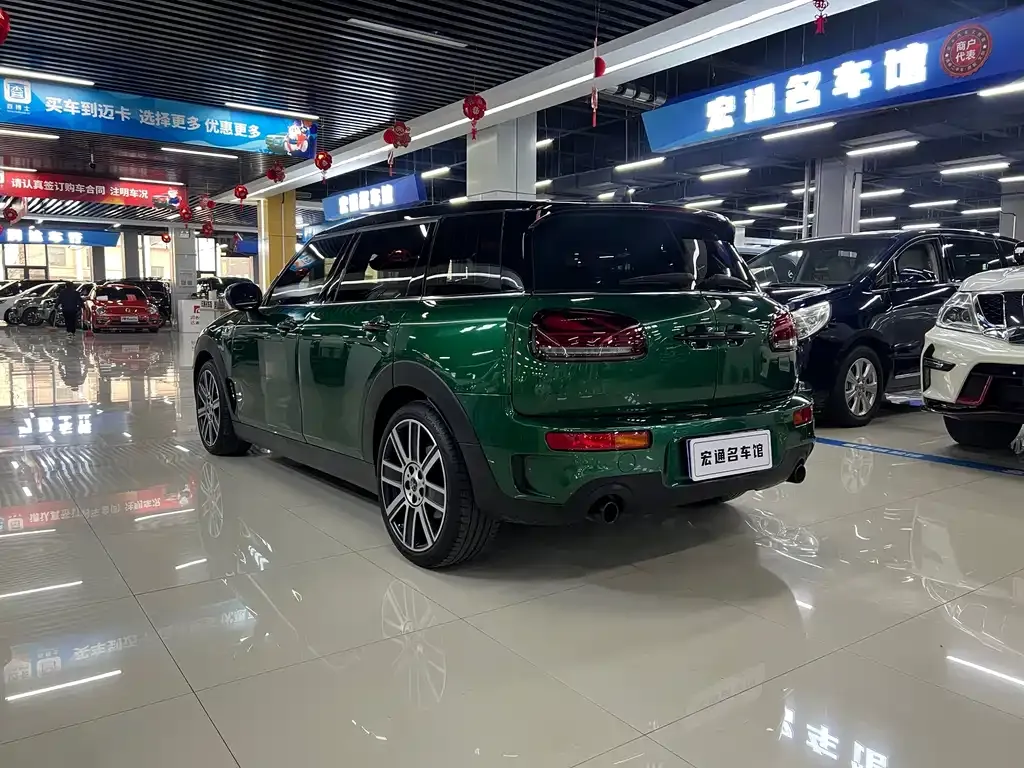 MINI Clubman — фото 5