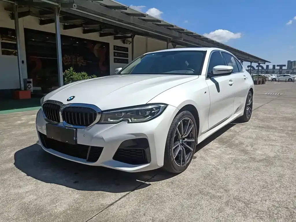 BMW 3 Series — фото 1