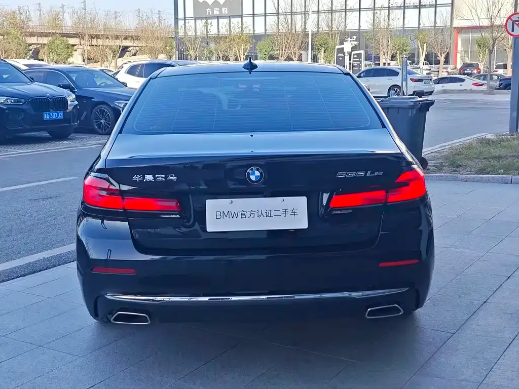 BMW 5 Series New Energy — фото 7