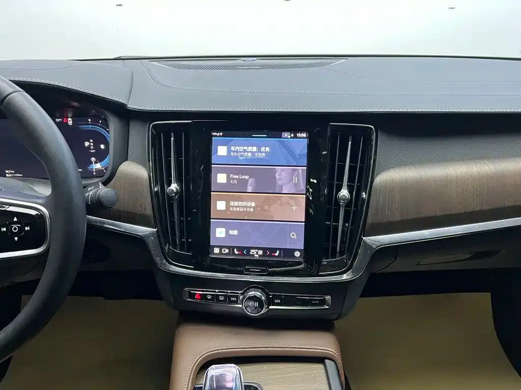 Volvo S90 — фото 10