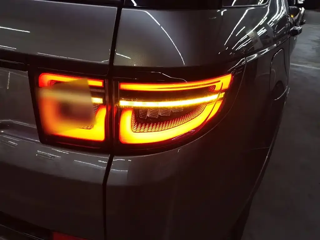 Land Rover Discovery Sport — фото 8