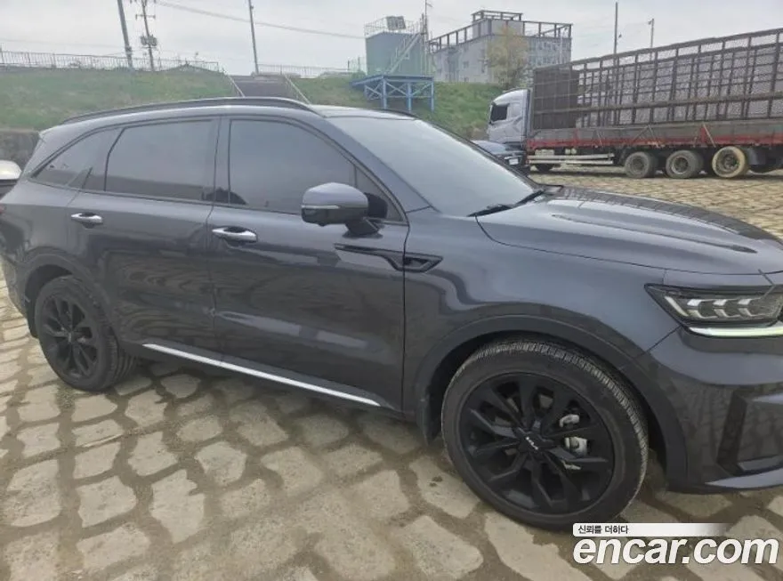 Kia Sorento — фото 6