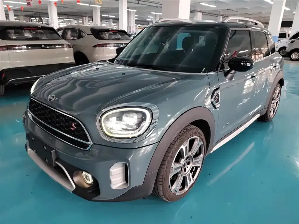 MINI Countryman — фото 1