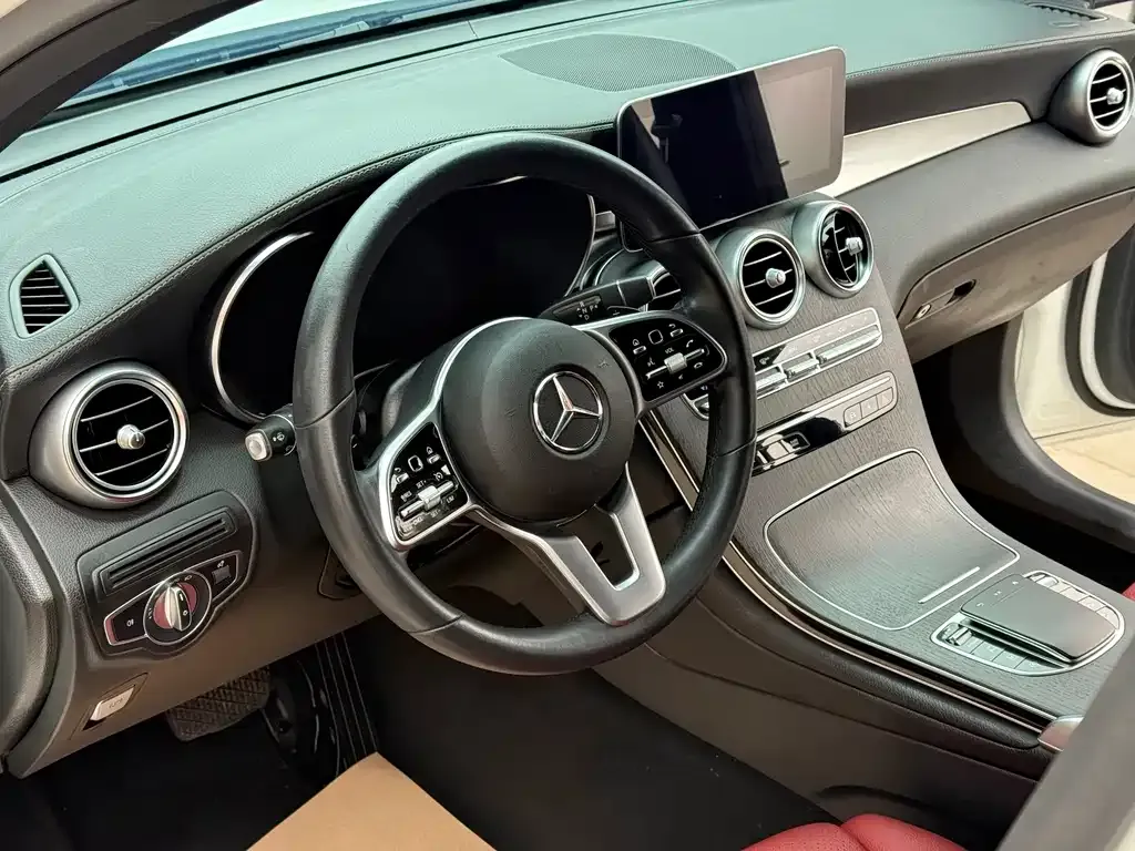 Mercedes-Benz GLC Coupe — фото 4