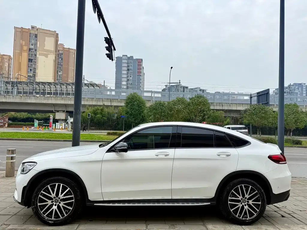 Mercedes-Benz GLC Coupe — фото 8