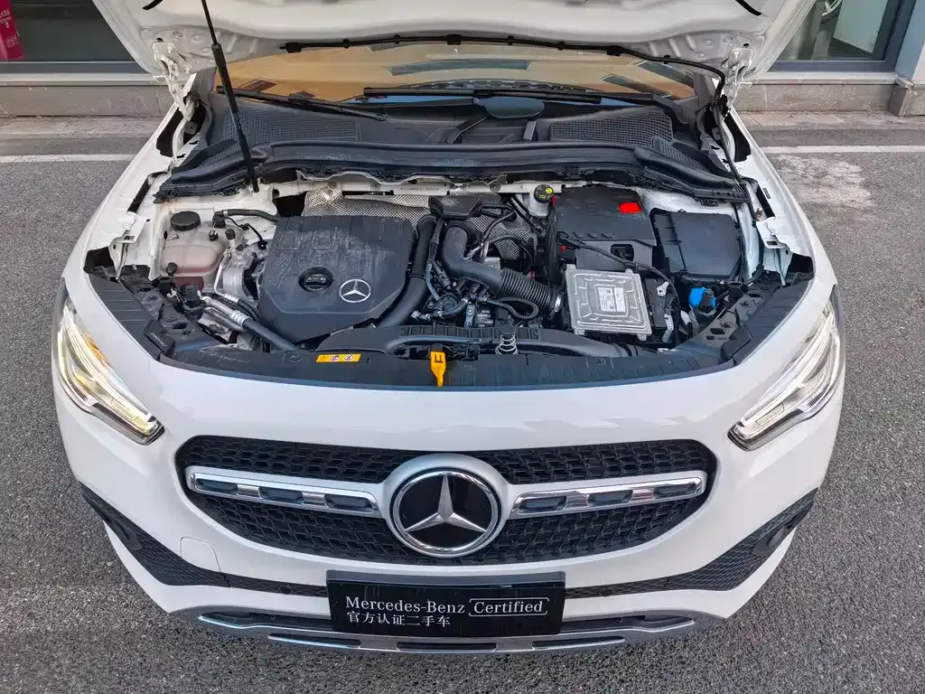 Mercedes-Benz GLA — фото 5