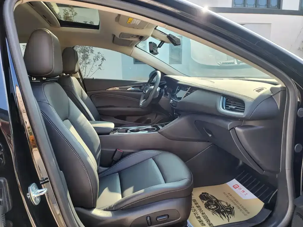 Buick Regal — фото 10