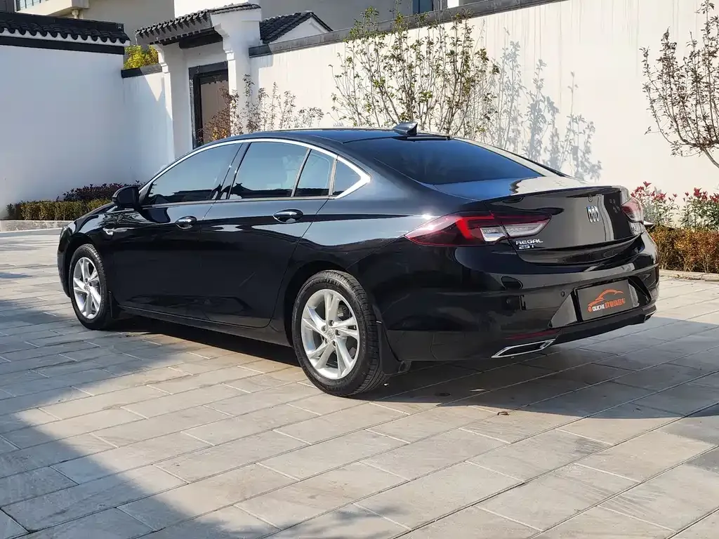 Buick Regal — фото 4