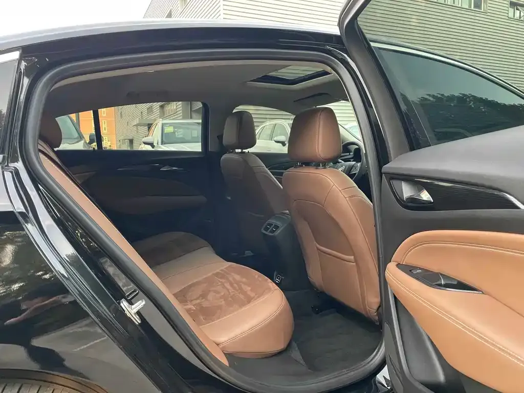 Buick Regal — фото 7