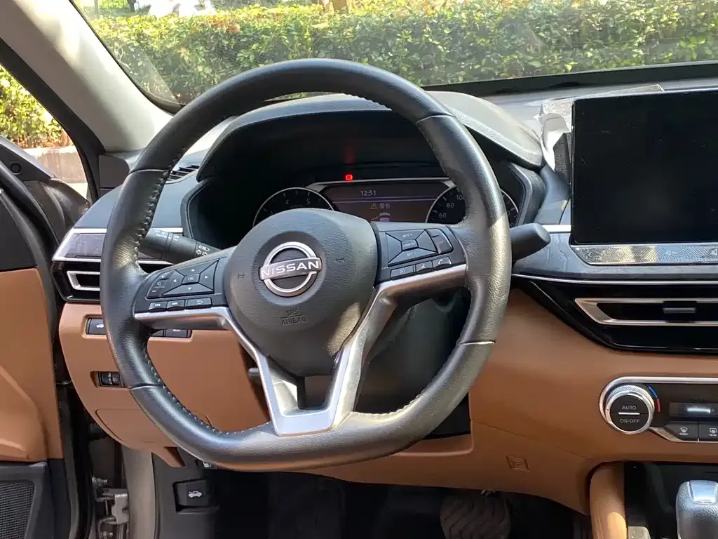 Nissan Teana — фото 10