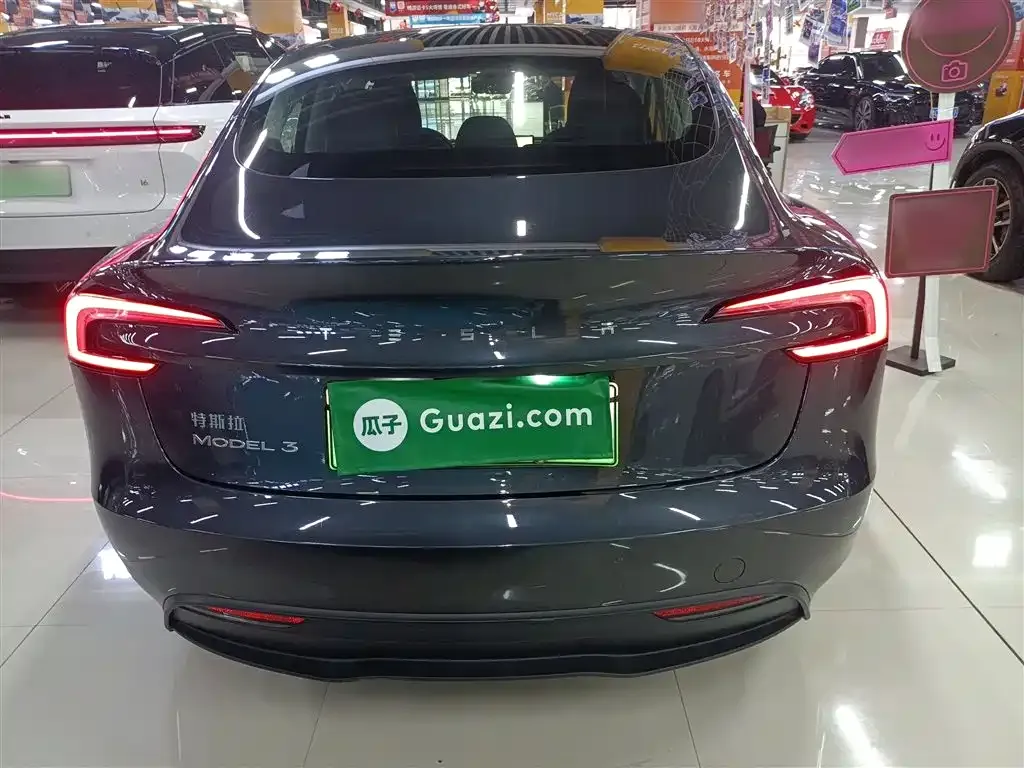 Tesla Model 3 — фото 6