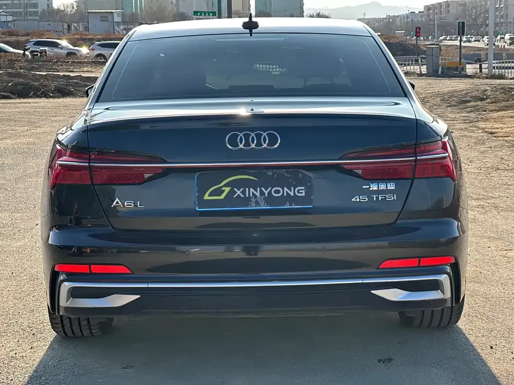 Audi A6L — фото 4