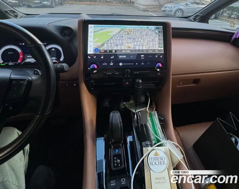 Toyota Alphard — фото 5