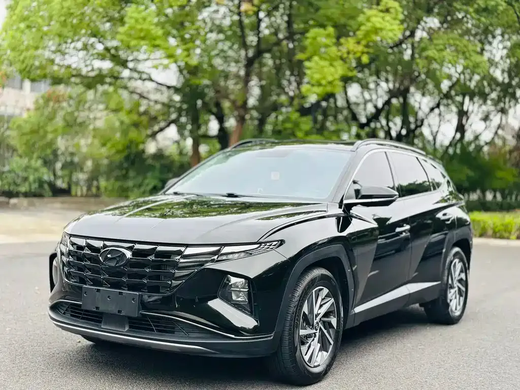 Hyundai Tucson — фото 1
