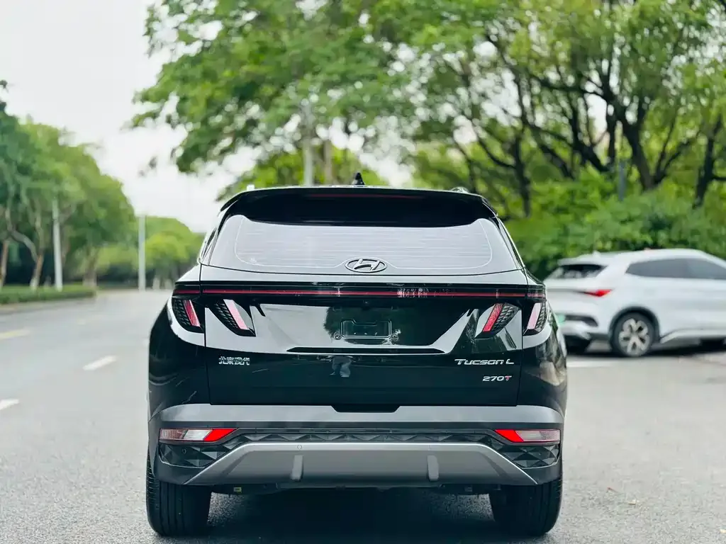 Hyundai Tucson — фото 5