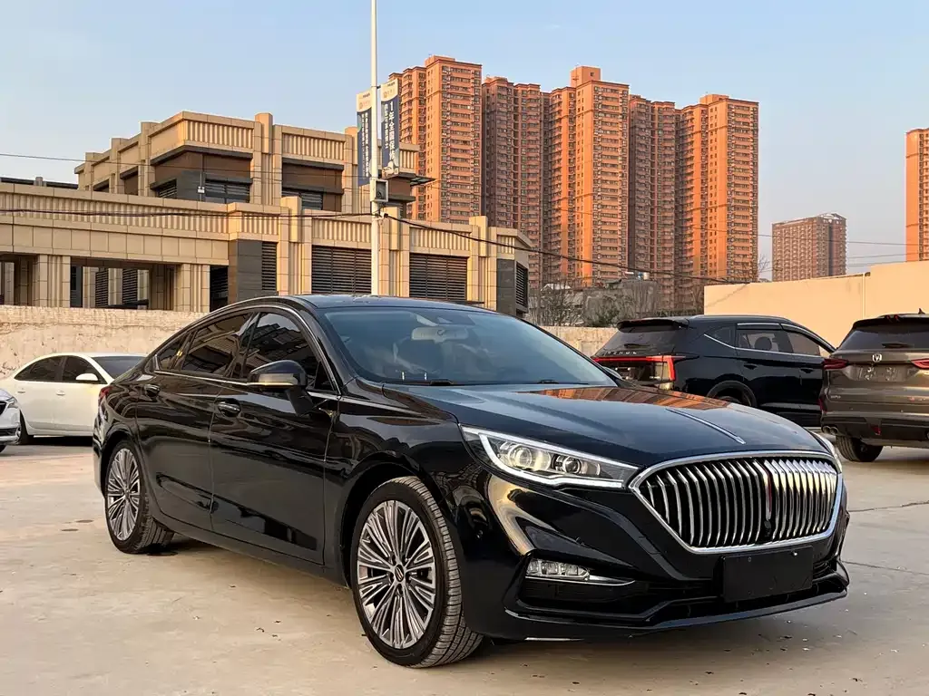 Hongqi H5 — фото 3