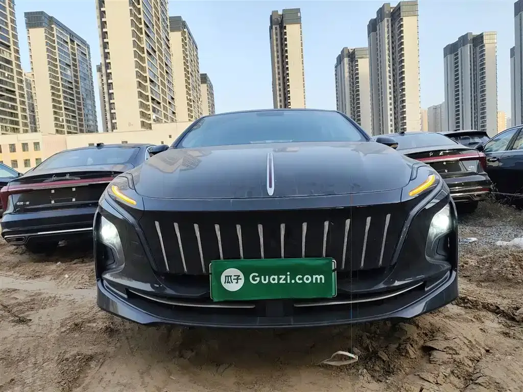 Hongqi E-QM5 — фото 3