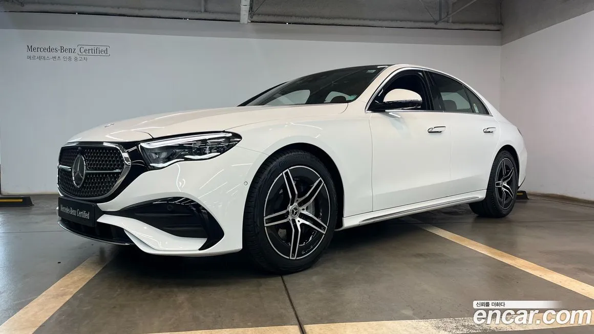 Mercedes-Benz E-Class — фото 1