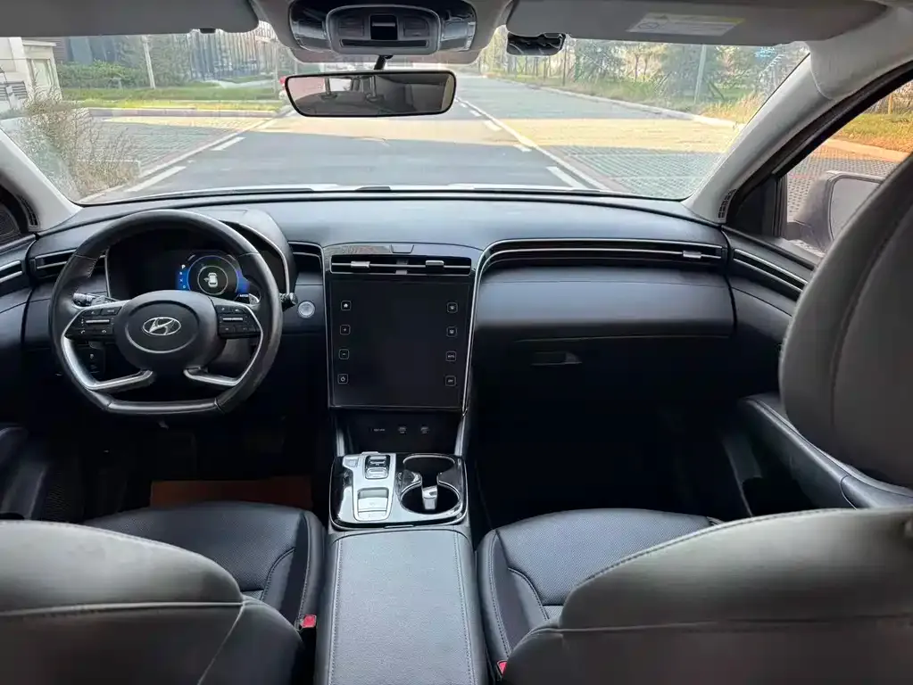 Hyundai Tucson — фото 6