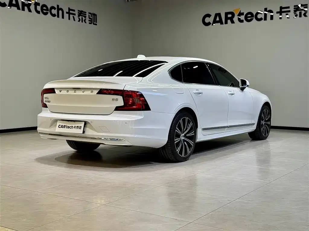 Volvo S90 — фото 4