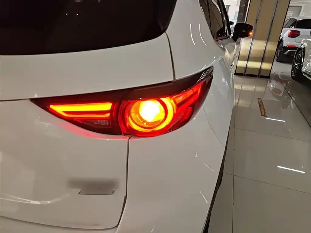 Mazda CX-5 — фото 7