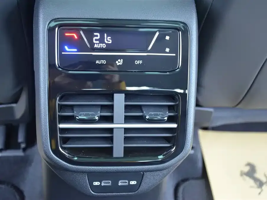 Volkswagen Passat — фото 10