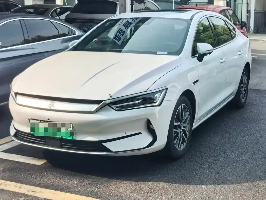 BYD Qin PLUS — фото 1