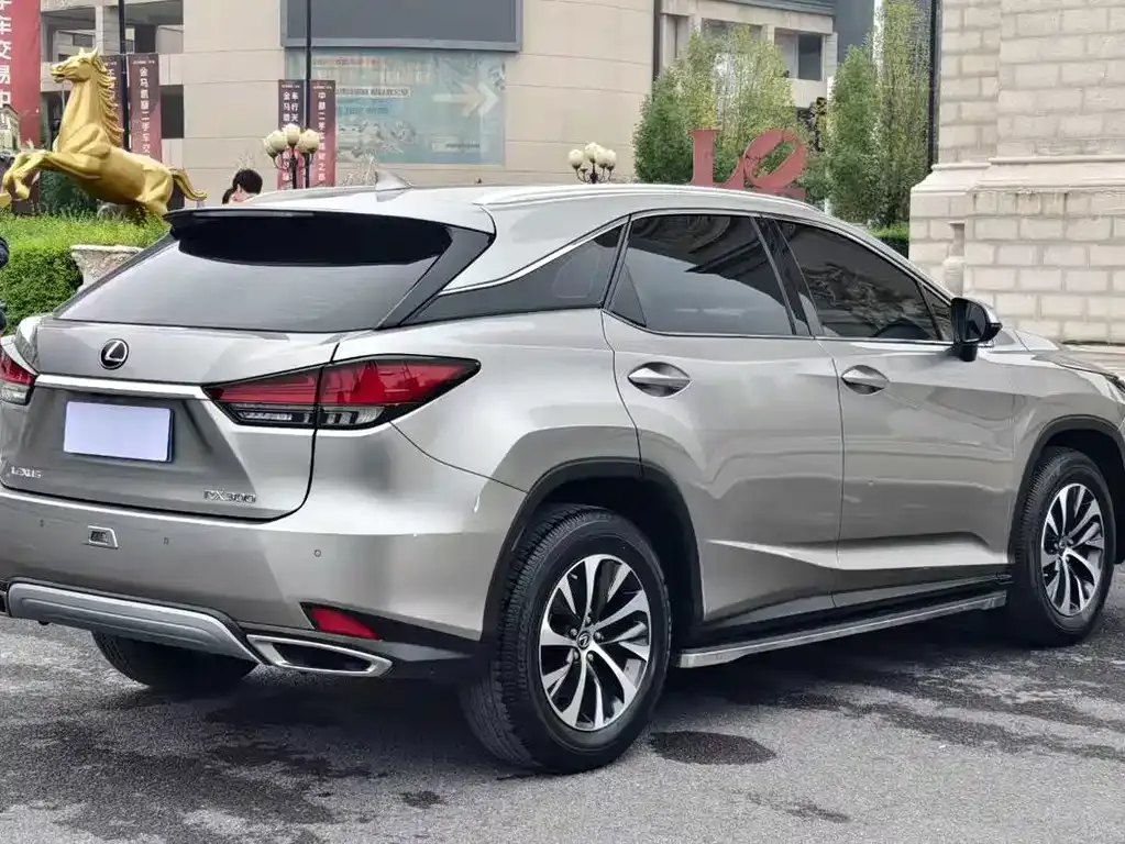 Lexus RX — фото 7