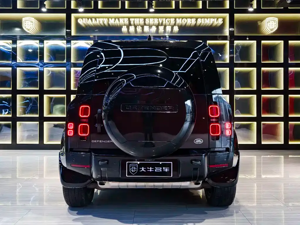 Land Rover Defender — фото 5