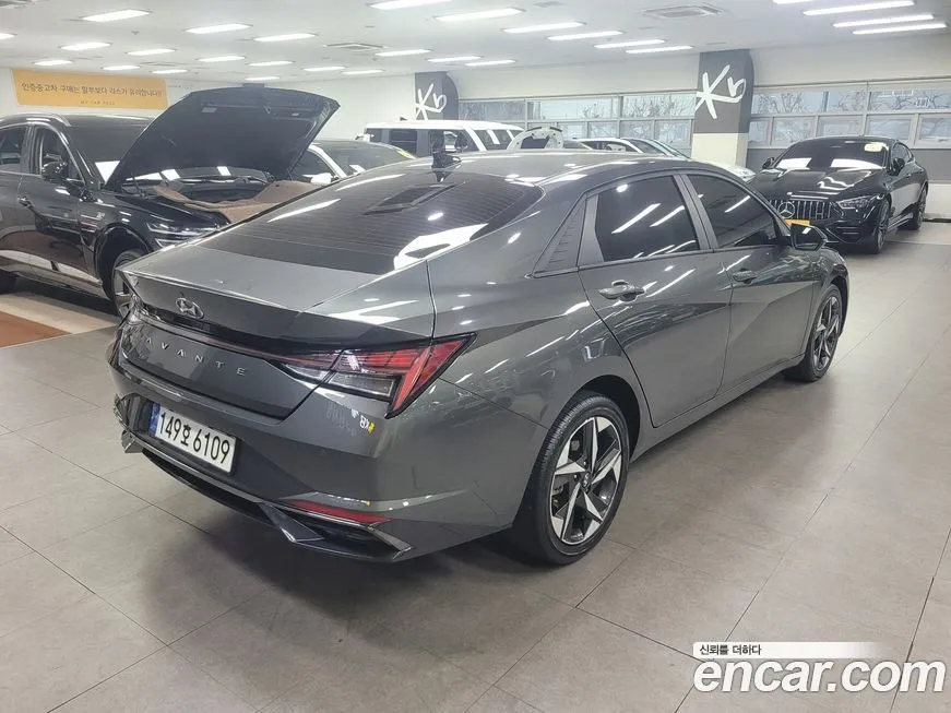 Hyundai AVANTE — фото 2