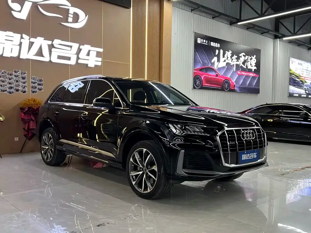 Audi Q7 — фото 3