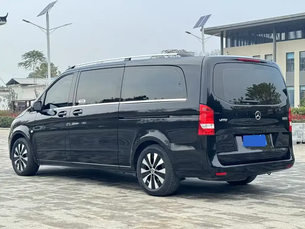 Mercedes-Benz Vito — фото 7