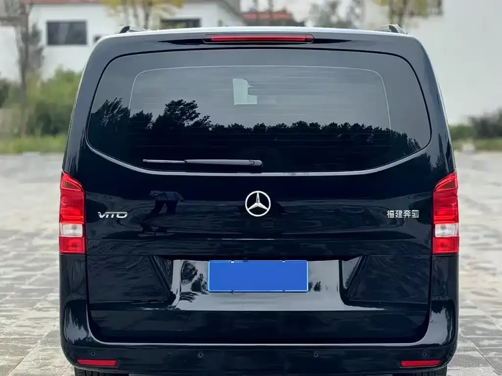 Mercedes-Benz Vito — фото 8