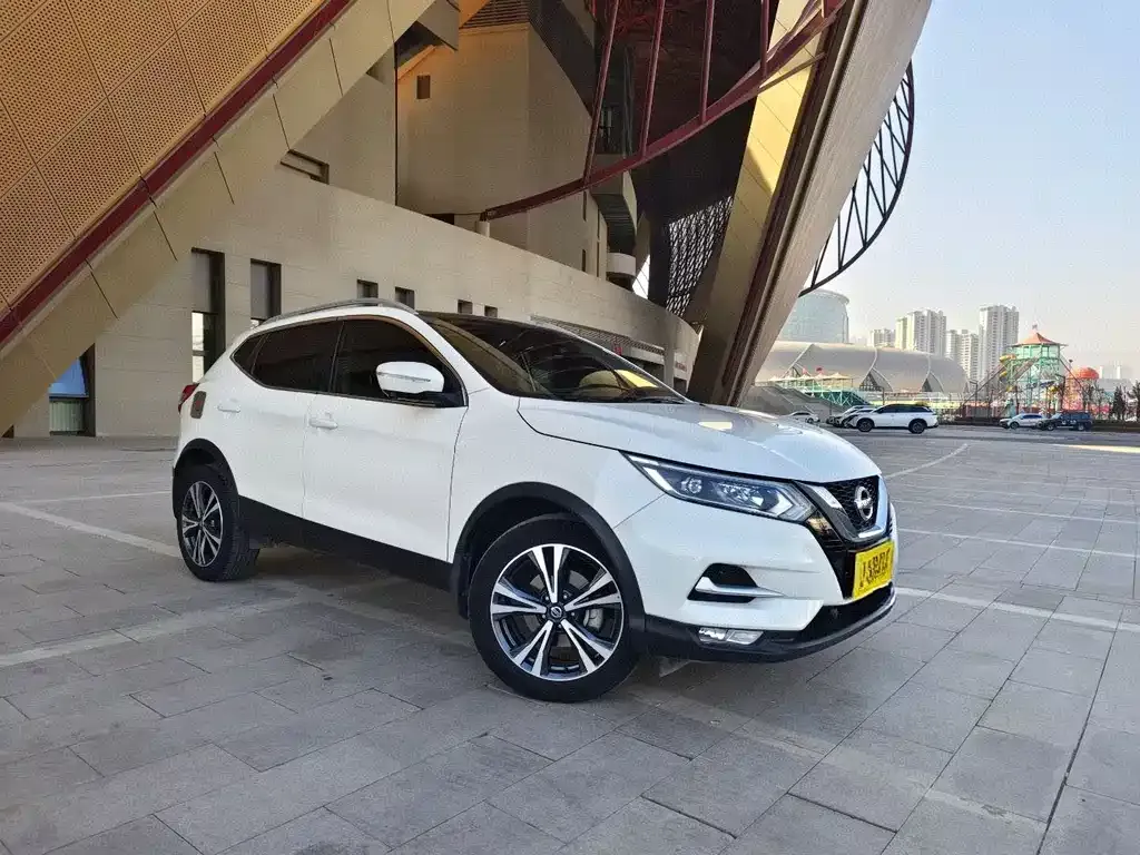 Nissan Qashqai — фото 3
